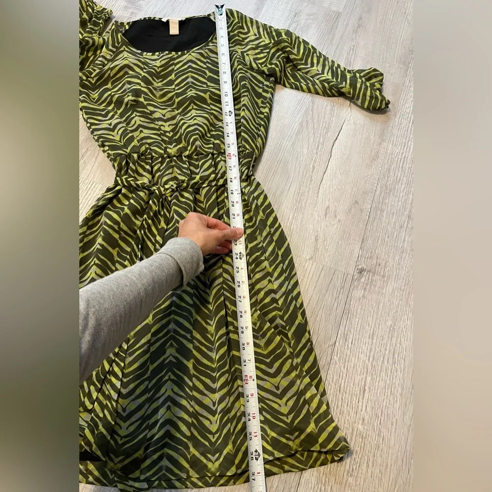 Banana Republic tie waist dress size 2